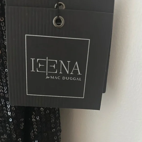 Mac Duggal Black Sequin Plunge Gown - Picture 2 of 5